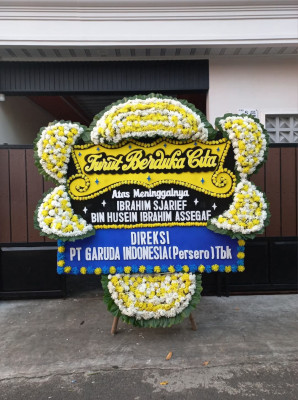 Papan Bunga Duka di Tulin Onsoi