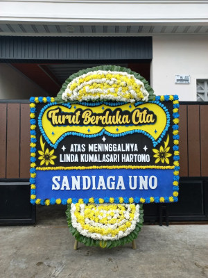 Papan Bunga Duka di Tulin Onsoi